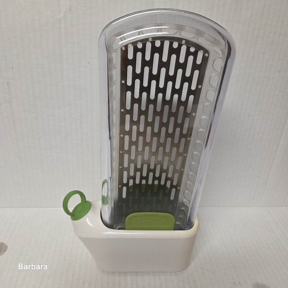 Preparã Fresh Herb Saver Container